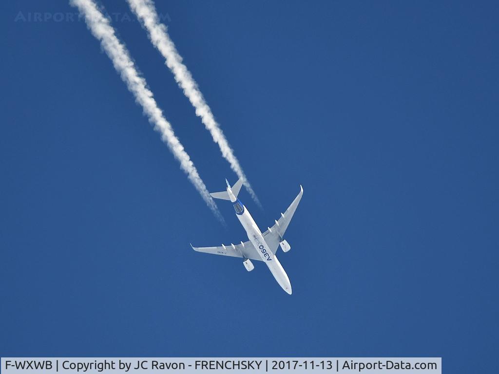 F-WXWB, 2013 Airbus A350-941 C/N 001, overflying Bordeaux city AIB32WB flight level 380