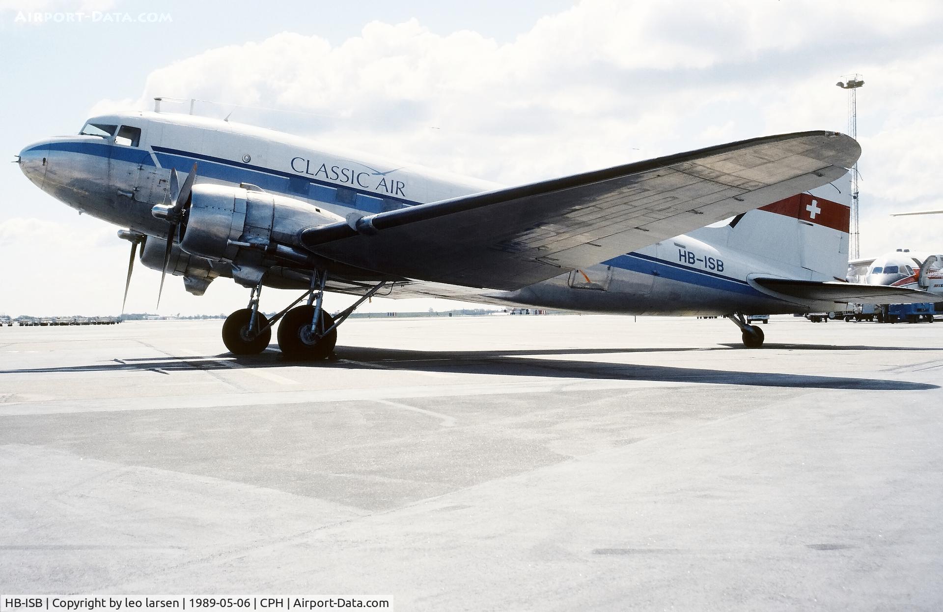 HB-ISB, 1942 Douglas DC3C-S1C3G (C-47) C/N 4666, Copenhagen 6.5.1989