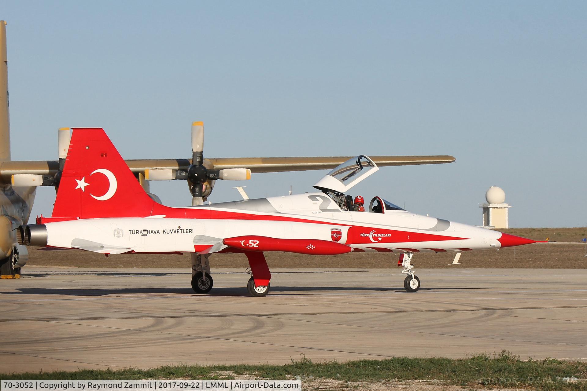 70-3052, Northrop (Canadair) NF-5A (CL-226) C/N 52, Northrop NF-5B Freedom Fighter 70-3052/2 Turkish Stars, Turkish Air Force
