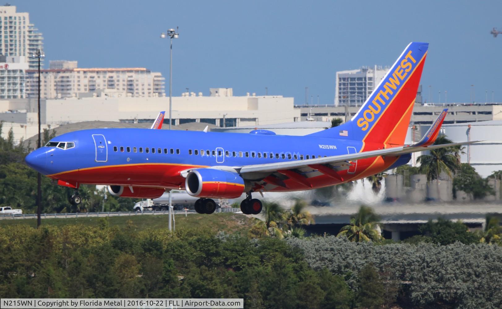 N215WN, 2005 Boeing 737-7H4 C/N 32487, Southwest