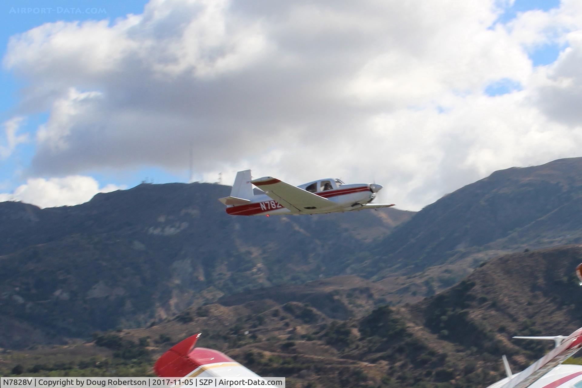 N7828V, 1964 Mooney M20E C/N 450, 1964 Mooney M20E SUPER 21, Lycoming IO-360-A1A 200 Hp, takeoff climb Rwy 22
