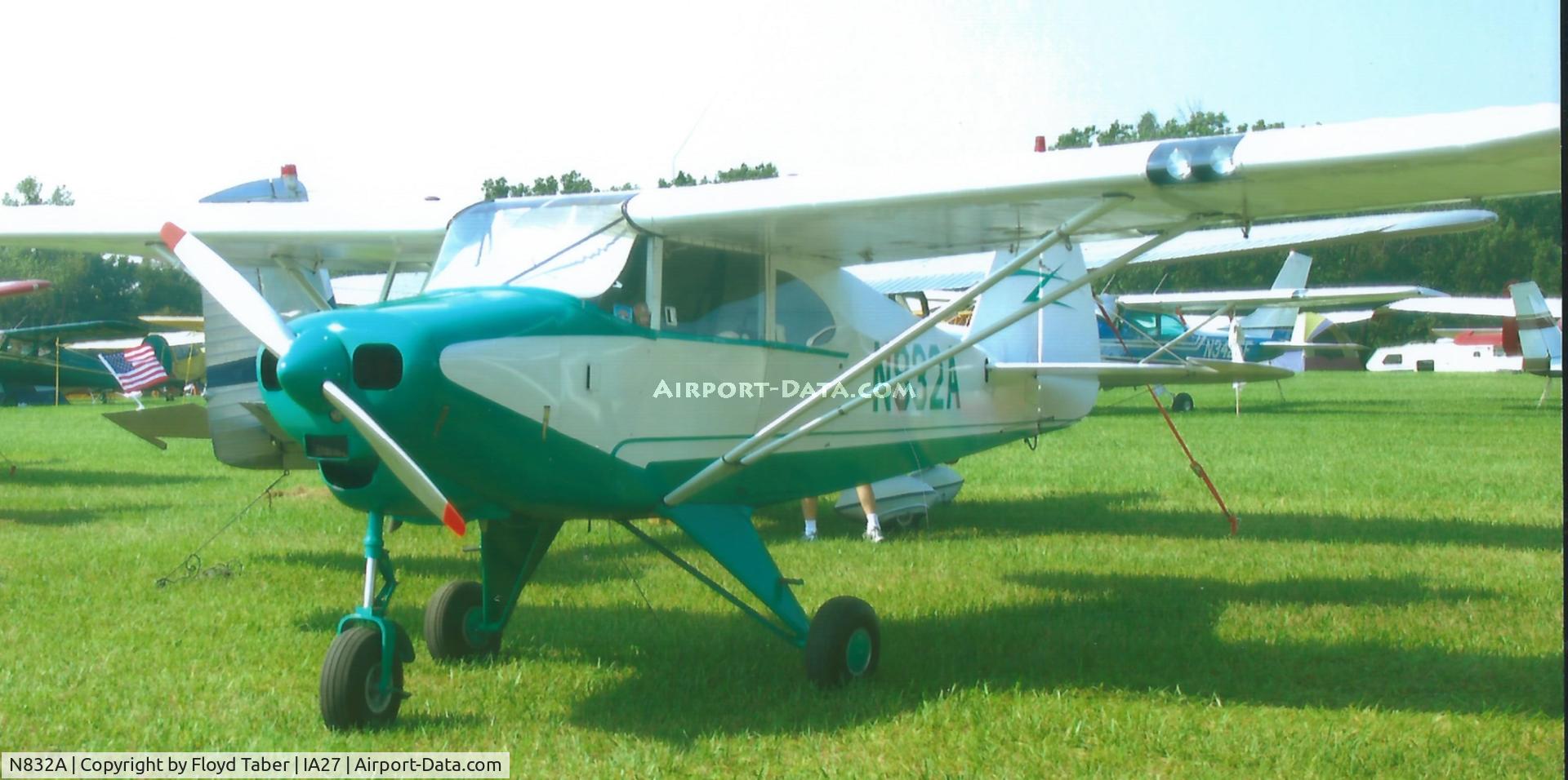N832A, 1951 Piper PA-22 C/N 22-133, Sitting at Blakesburg