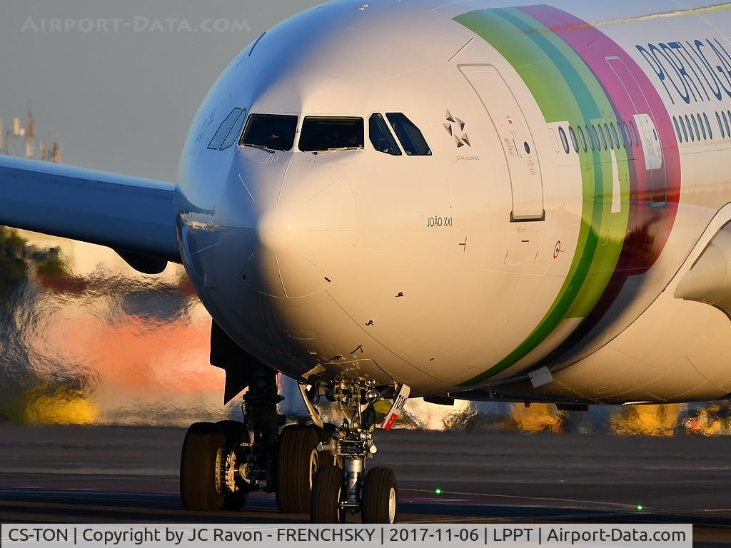 CS-TON, 2008 Airbus A330-202 C/N 904, 