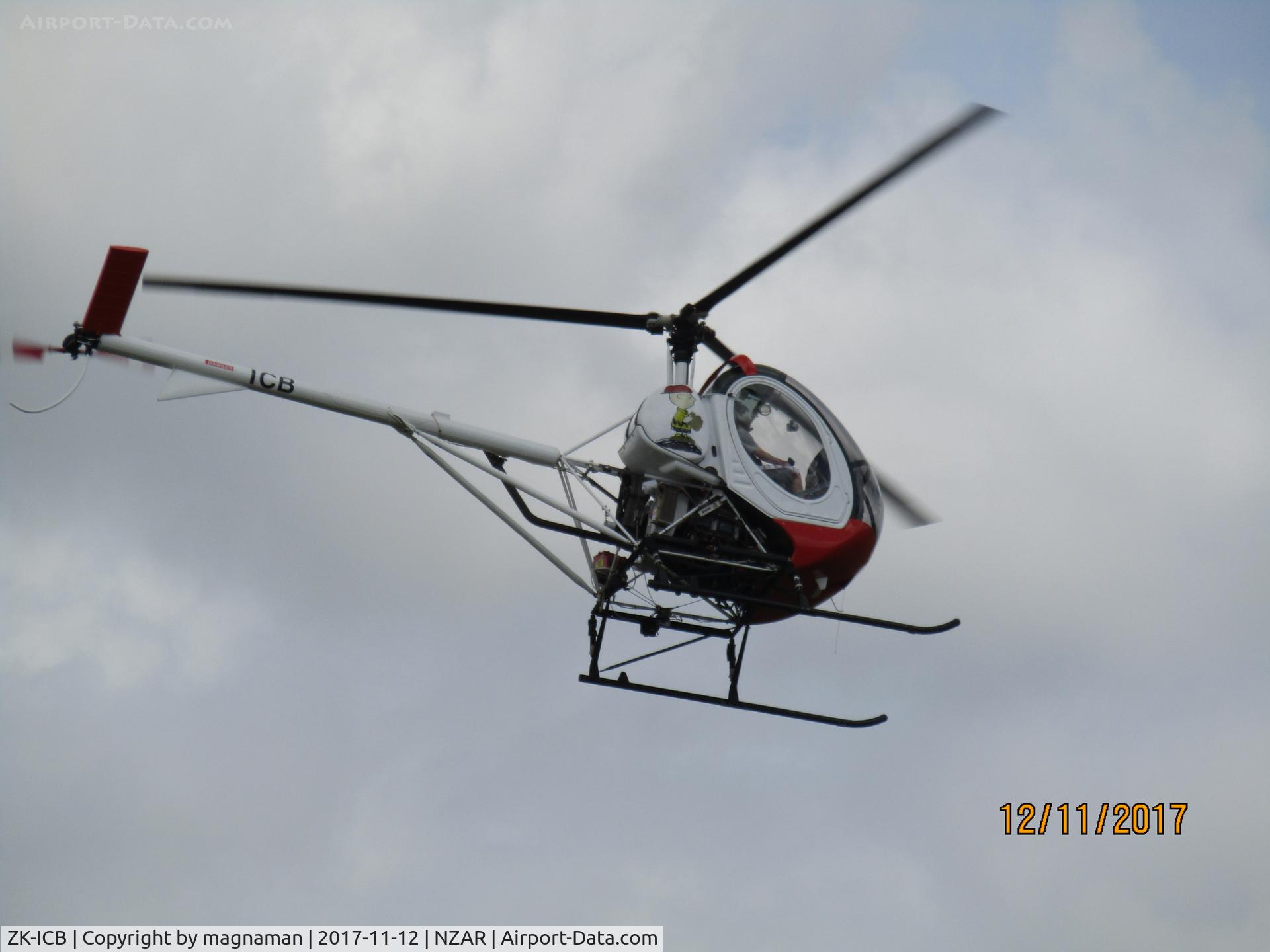 ZK-ICB, 2006 Schweizer 269C-1 C/N 251, landing at ardmore