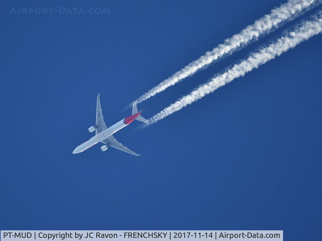 PT-MUD, 2008 Boeing 777-32W/ER C/N 37667, JJ8070 /TAM8070 SAO PAULO to FRANKFURT LATAM Brasil overflying Bordeaux city