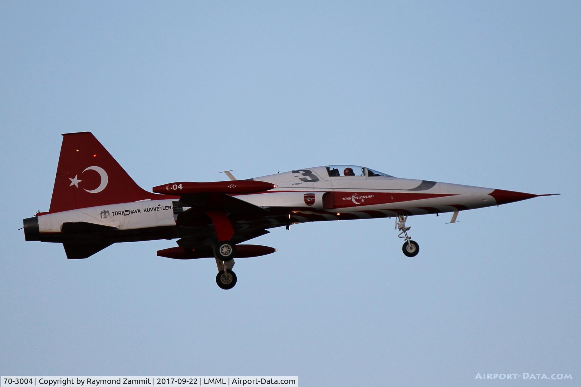 70-3004, Northrop (Canadair) NF-5A-2000 (CL-226) C/N 04, Northrop NF-5B 70-3004/3 Turkish Stars Aerobatic Team