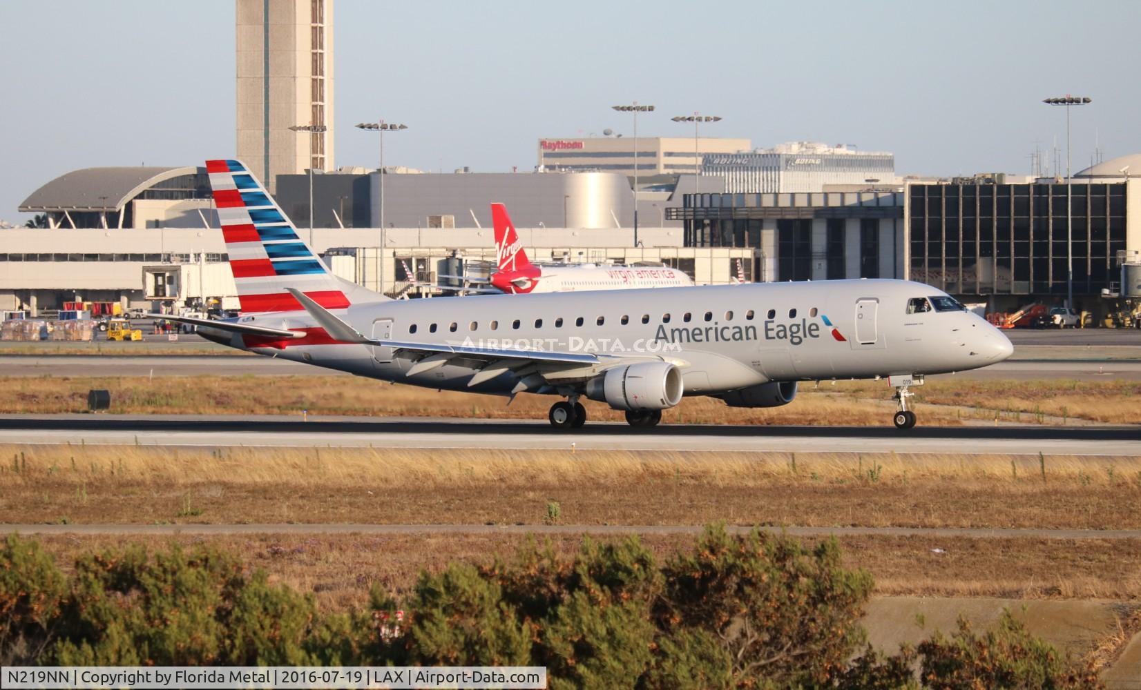 N219NN, 2015 Embraer 175LR (ERJ-170-200LR) C/N 17000522, American Eagle