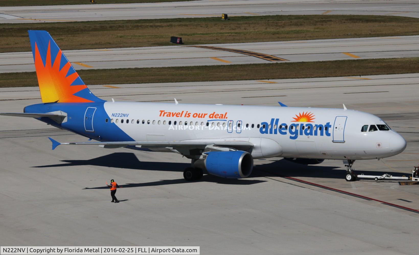 N222NV, 2001 Airbus A320-214 C/N 1530, Allegiant