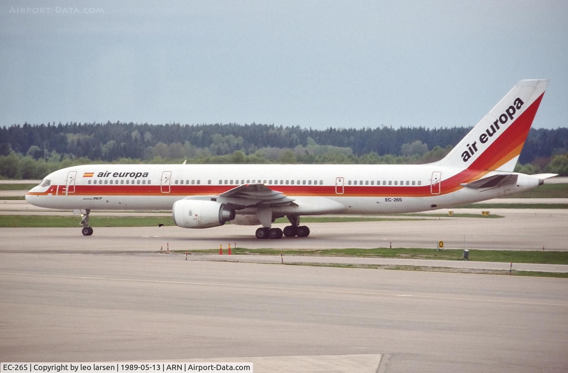EC-265, 1984 Boeing 757-236 C/N 22185, Stockholm Arlanda 13.5.89