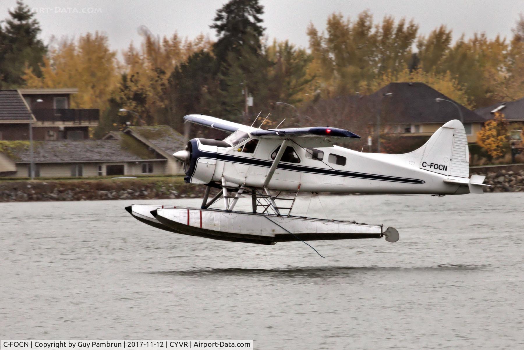 C-FOCN, 1948 De Havilland Canada DHC-2 Beaver Mk.1 C/N 44, Departing