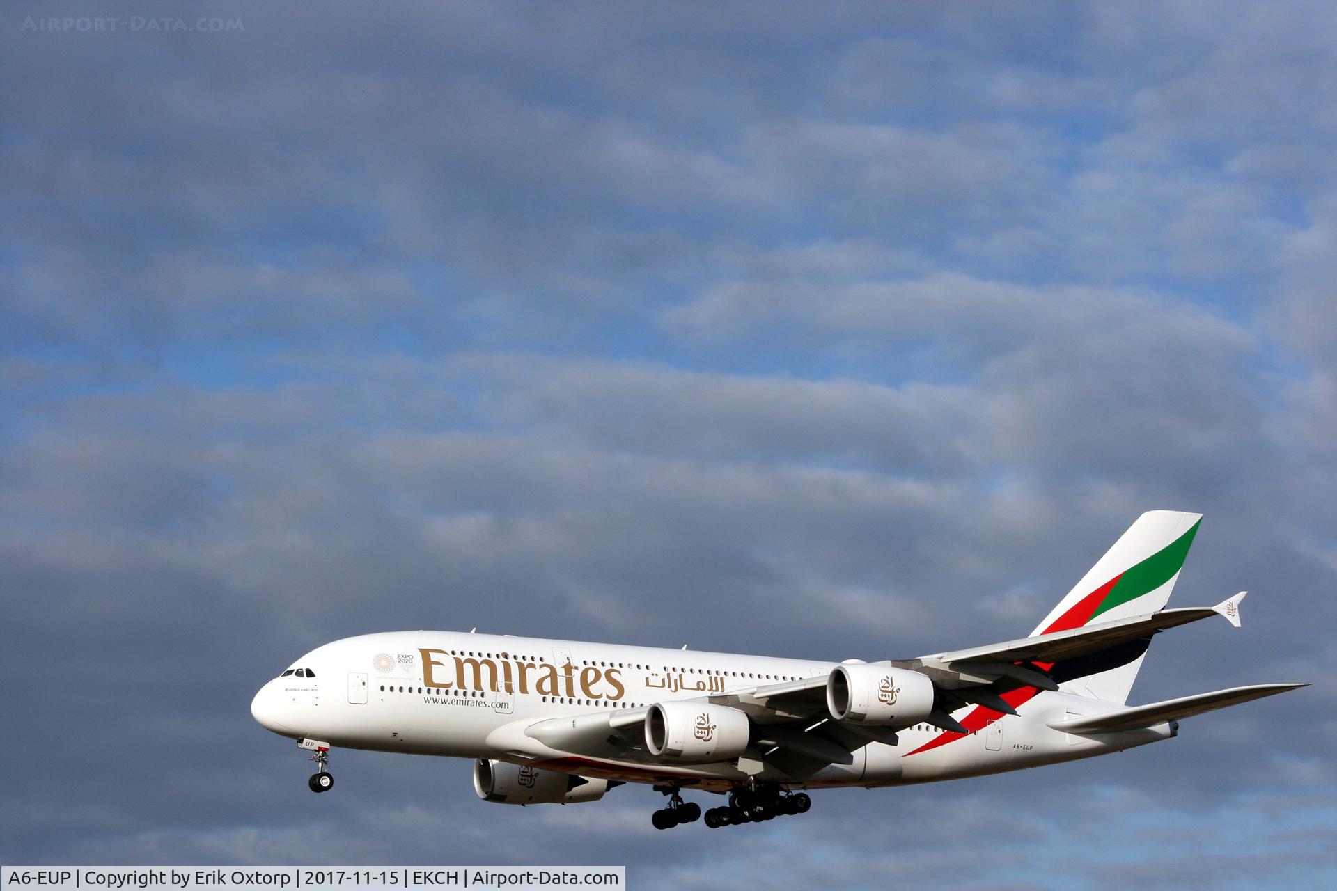 A6-EUP, 2016 Airbus A380-842 C/N 228, A6-EUP landing rw 22L