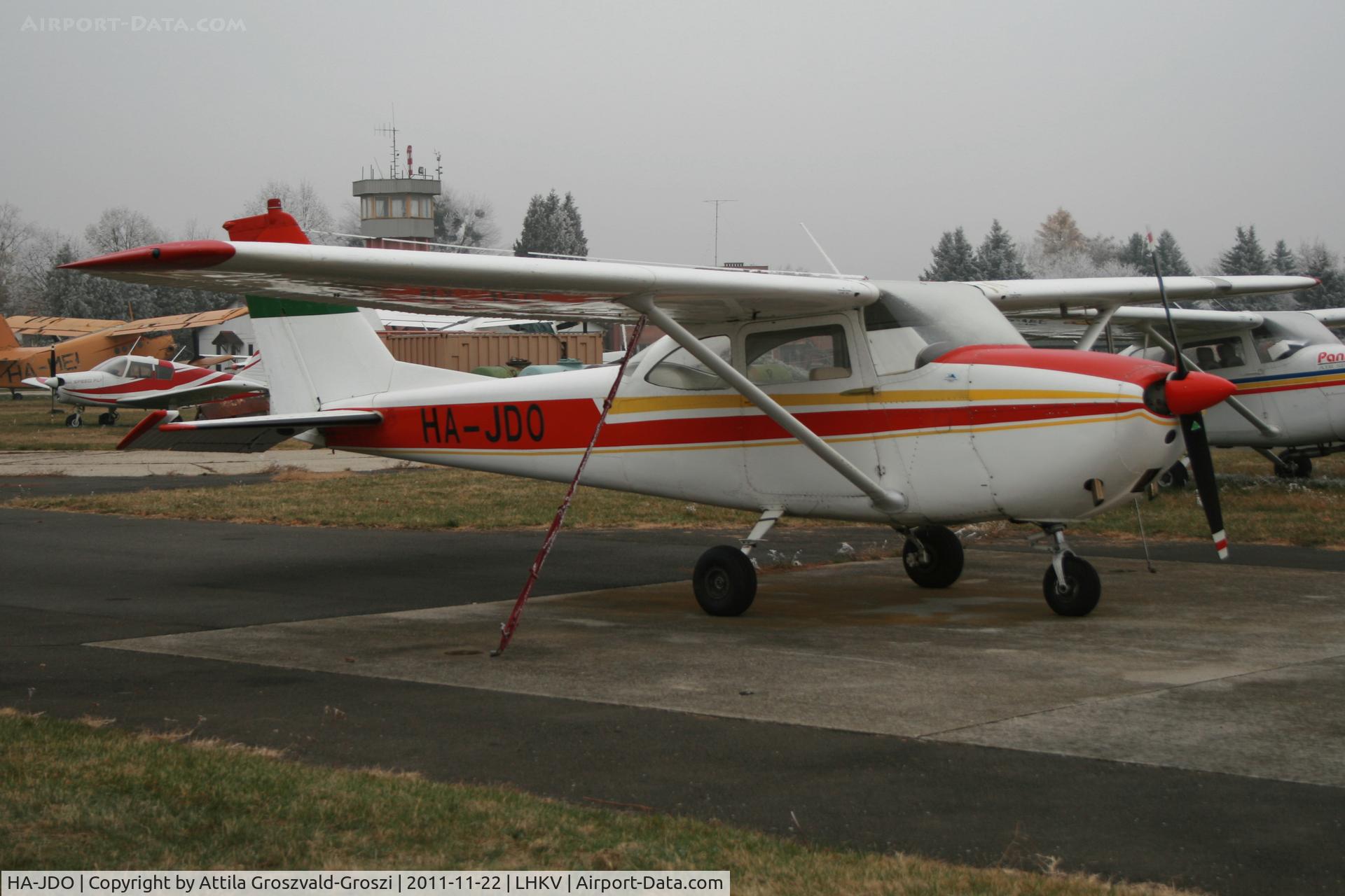 HA-JDO, 1963 Reims F172D Skyhawk C/N 0003, Kaposújlak Airport, Hungary