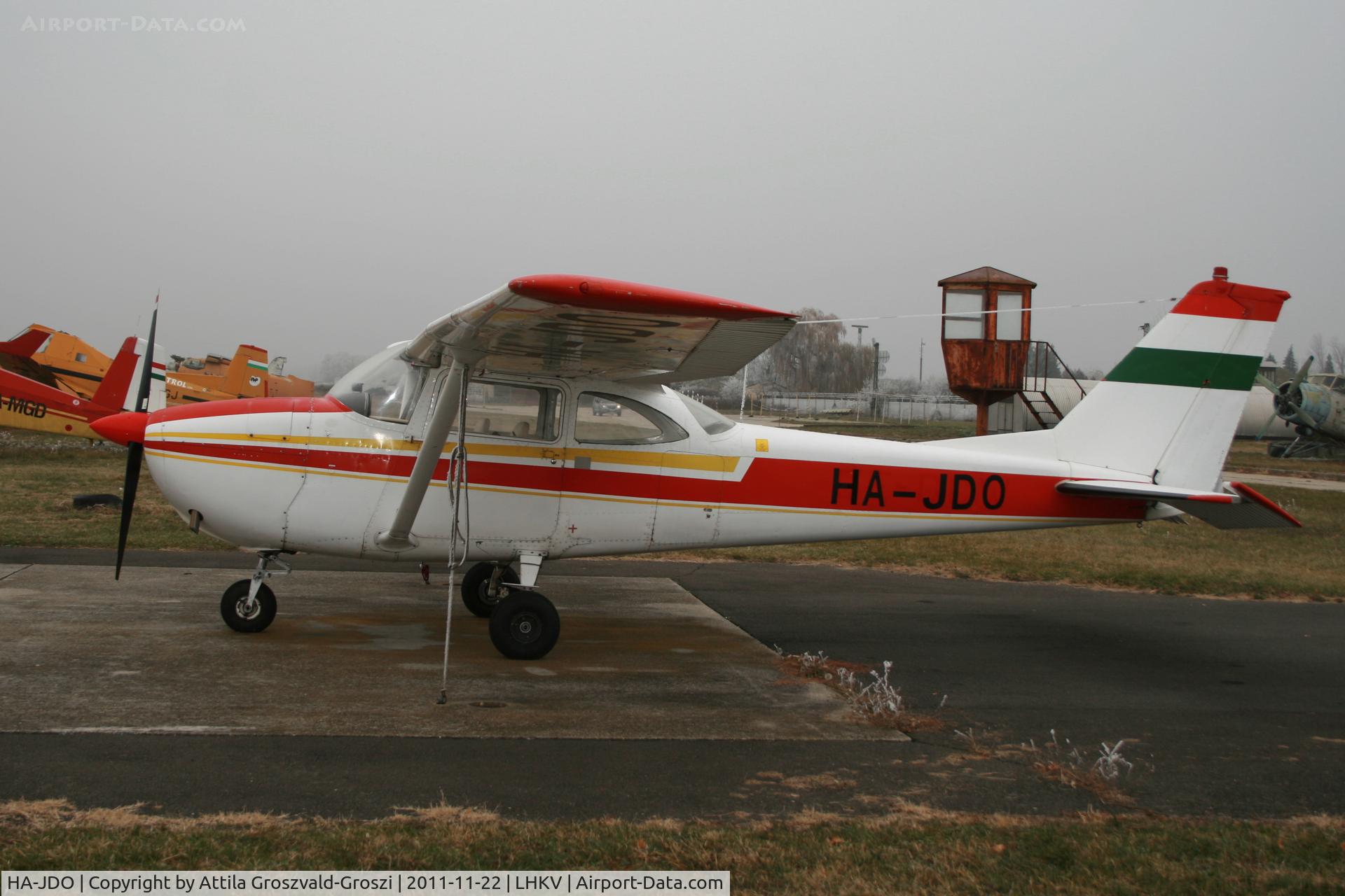 HA-JDO, 1963 Reims F172D Skyhawk C/N 0003, Kaposújlak Airport, Hungary