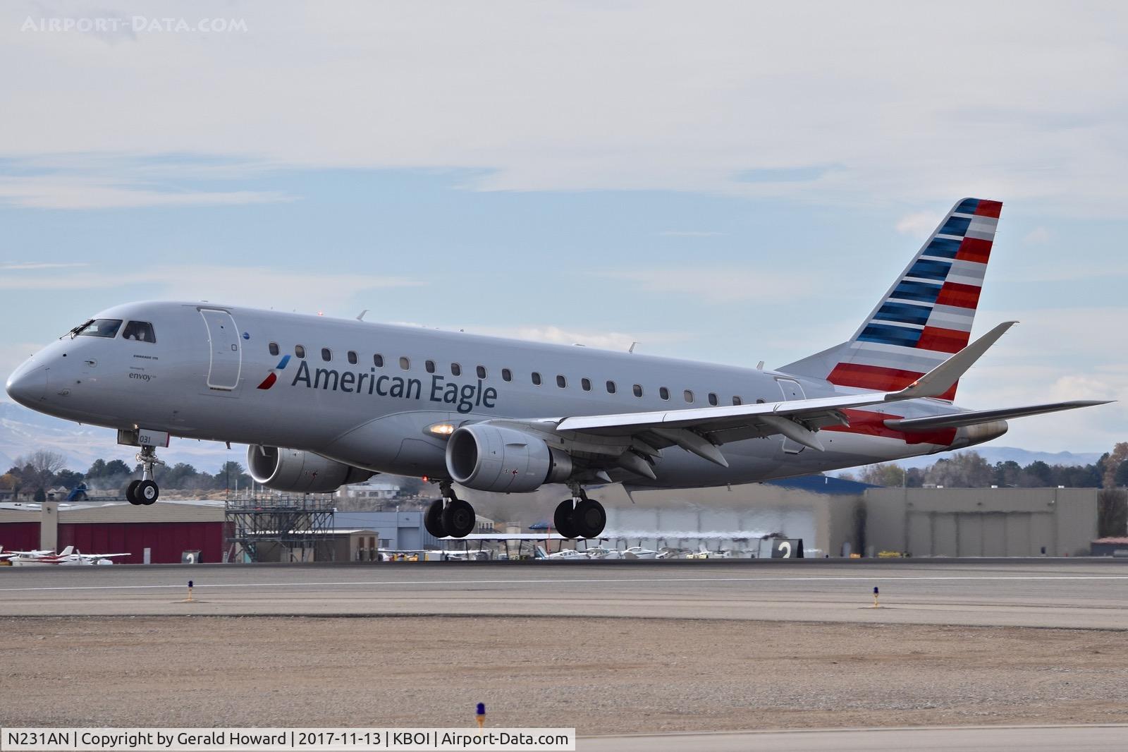 N231AN, 2016 Embraer 175LR (ERJ-170-200LR) C/N 17000554, Landing RWY 10L.