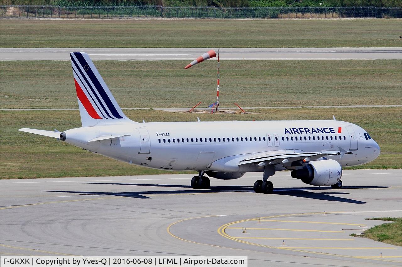 F-GKXK, 2003 Airbus A320-214 C/N 2140, Airbus A320-214, Ready to take off rwy 31R, Marseille-Provence Airport (LFML-MRS)