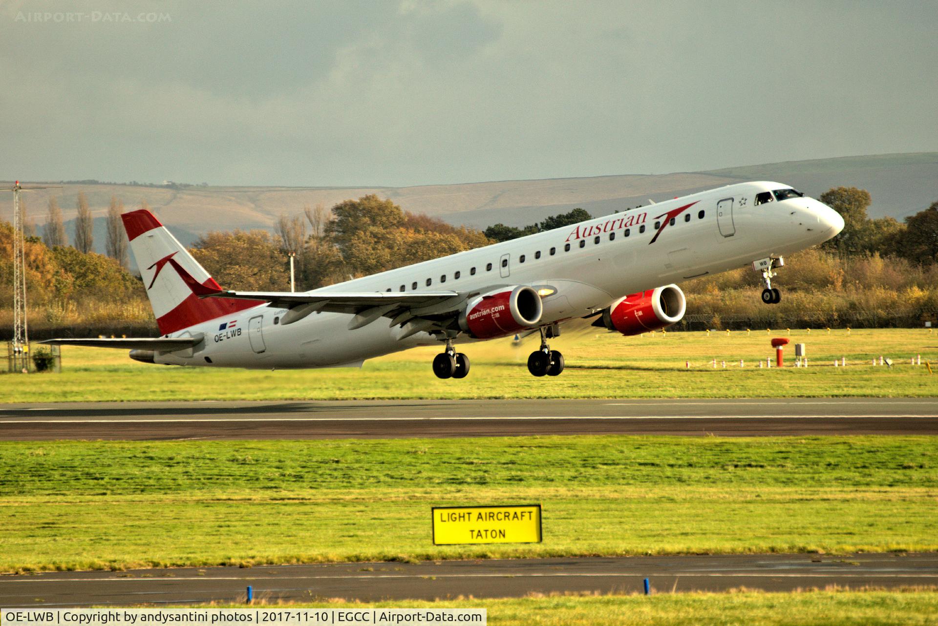 OE-LWB, 2009 Embraer 195LR (ERJ-190-200LR) C/N 19000324, just taken off.