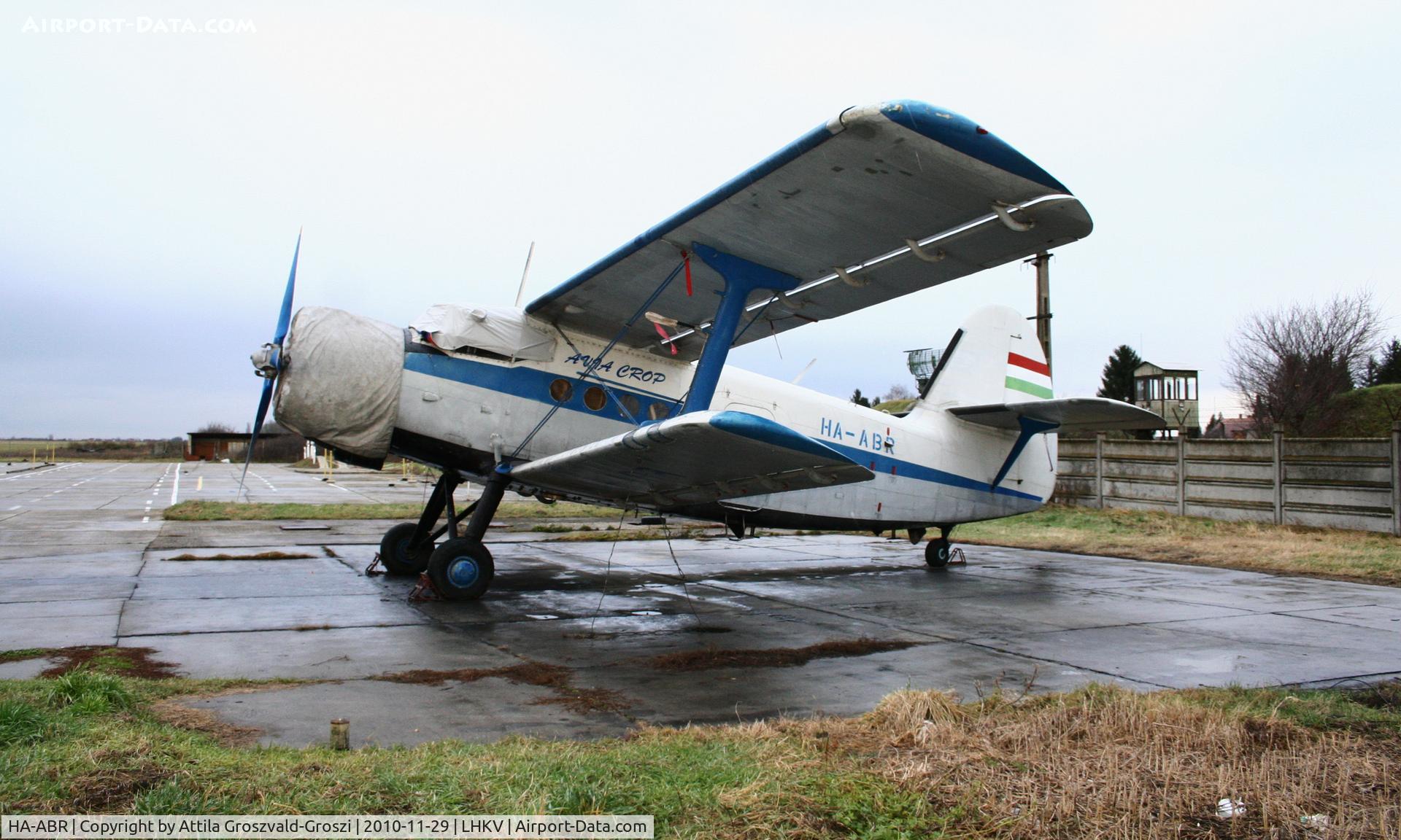 HA-ABR, 1976 PZL-Mielec An-2R C/N 1G174-08, Kaposújlak Airport, Hungary