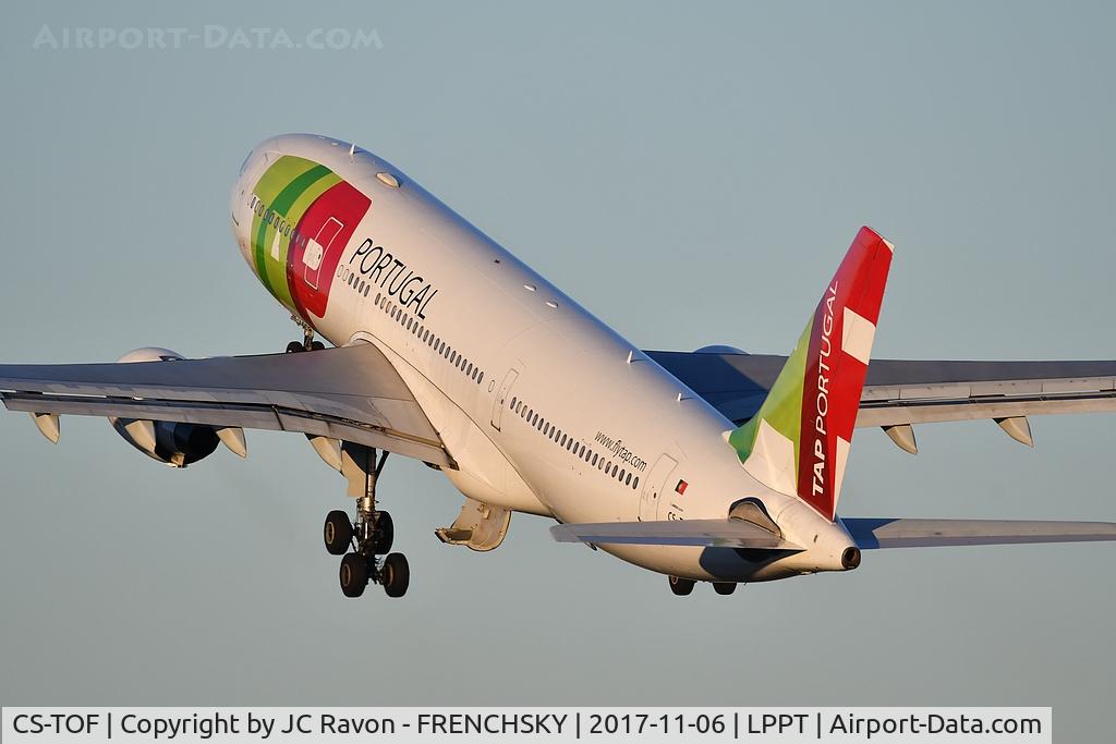 CS-TOF, 1999 Airbus A330-223 C/N 308, Infante D.Henrique take off runway 03