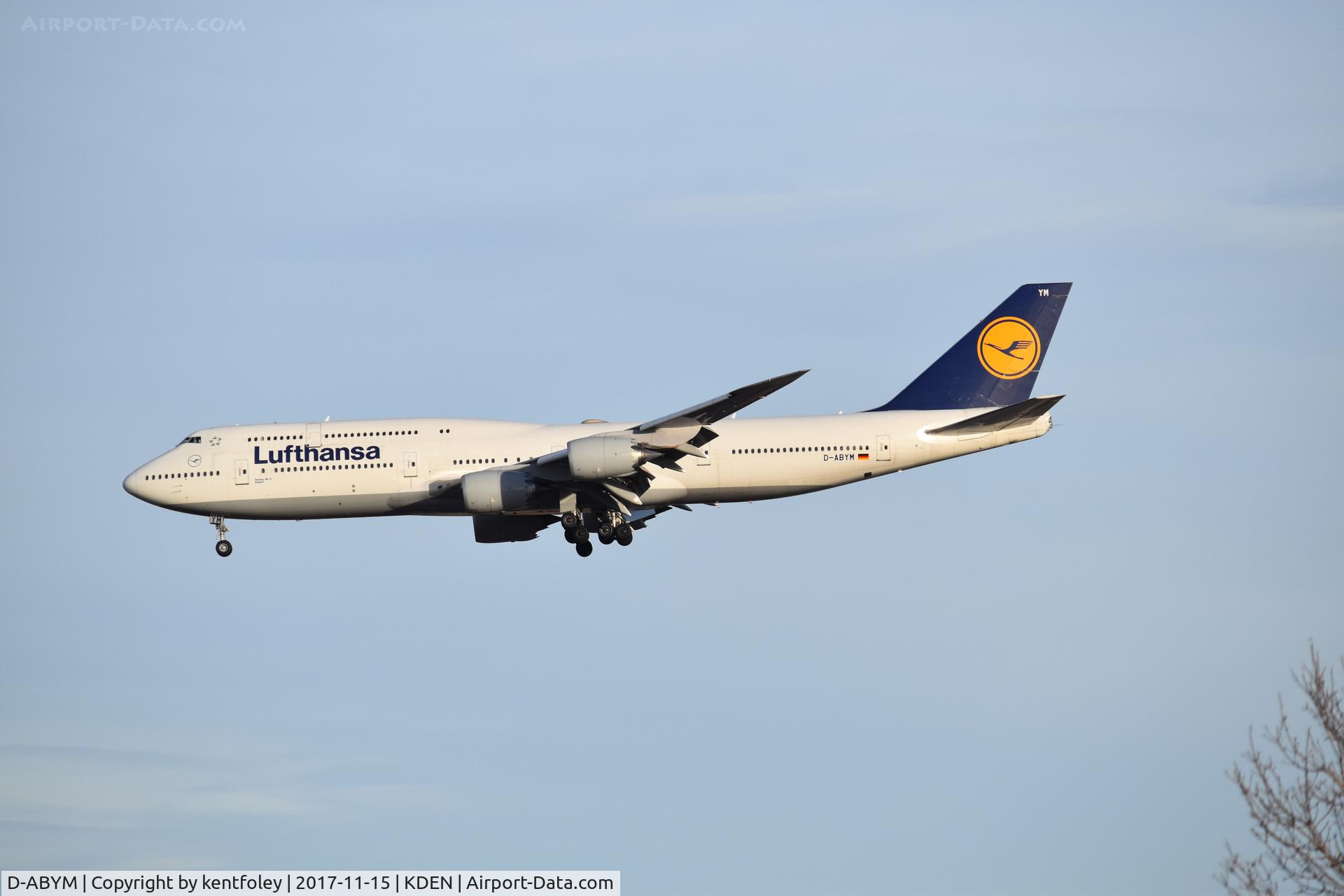 D-ABYM, 2014 Boeing 747-830 C/N 37837, Coming in on 34L