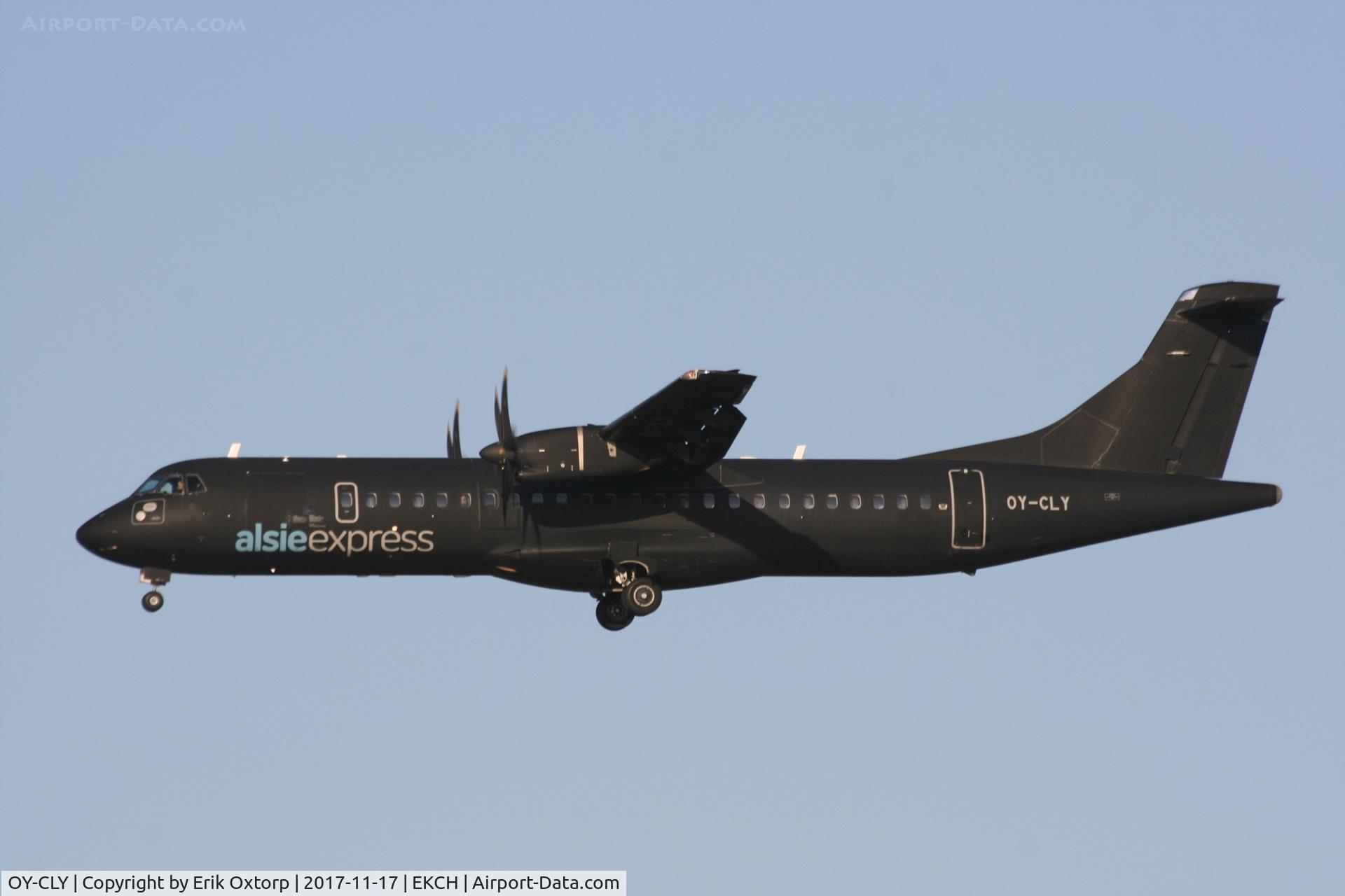OY-CLY, 2008 ATR 72-212A C/N 799, OY-CLY landing rw 22L