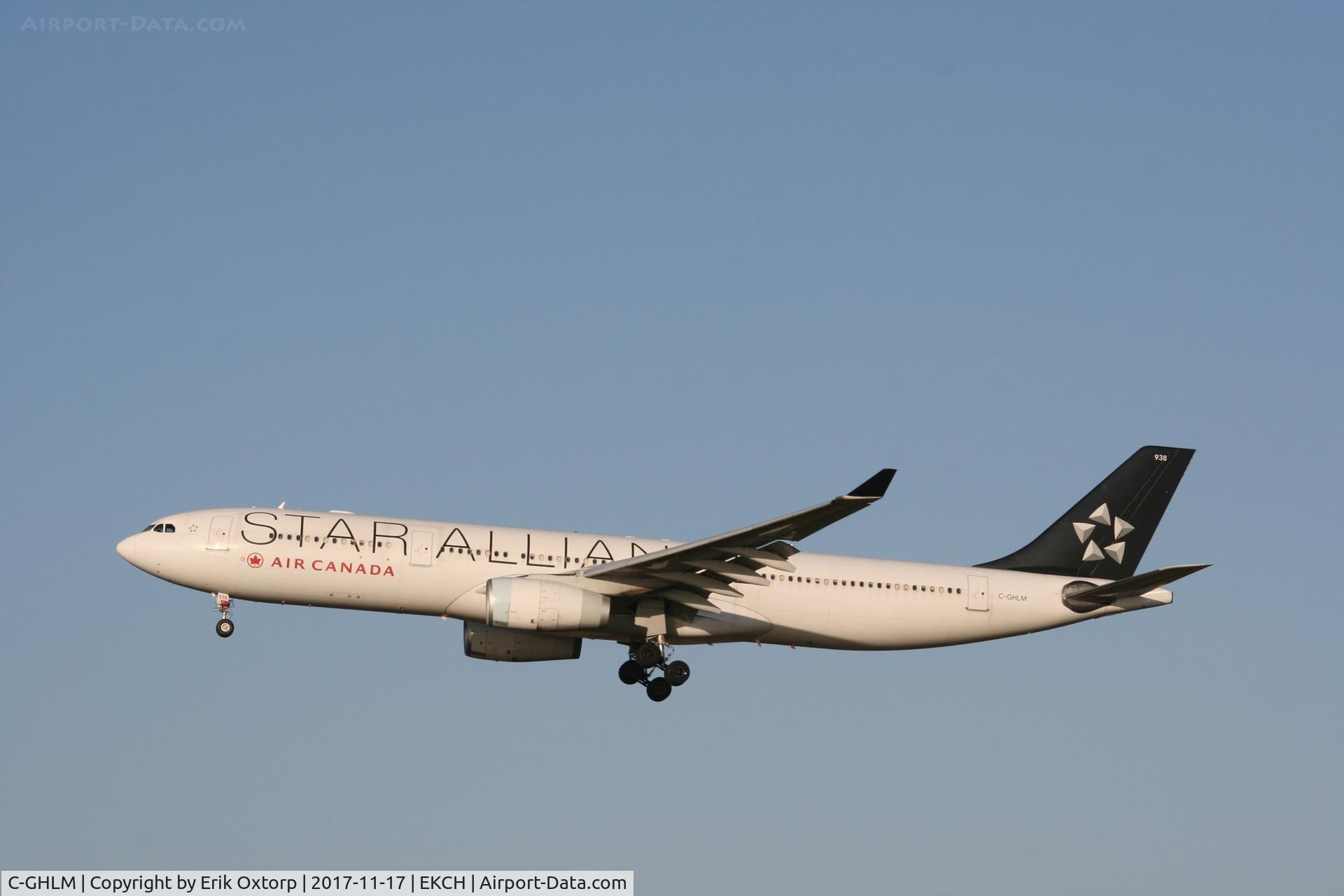 C-GHLM, 2001 Airbus A330-343 C/N 0419, C.GHLM landing rw 22L