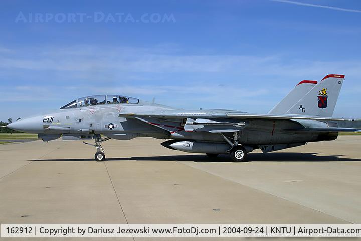 162912, Grumman F-14B Tomcat C/N 560, F-14B Tomcat 162912 AA-201 from VFA-11 