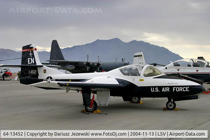 64-13452, 1964 Cessna T-37B Tweety Bird C/N 40867, T-37B Tweet 64-13452 EN from 89th FTS 