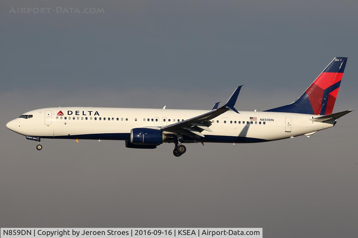 N859DN, 2016 Boeing 737-923/ER C/N 31970, KSEA