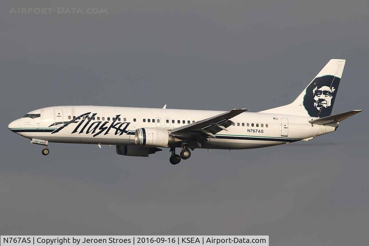 N767AS, 1992 Boeing 737-490 C/N 27081, KSEA