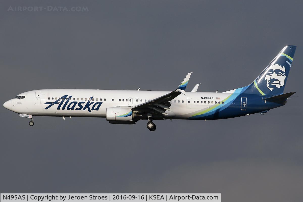 N495AS, 2016 Boeing 737-900/ER C/N 41728, KSEA