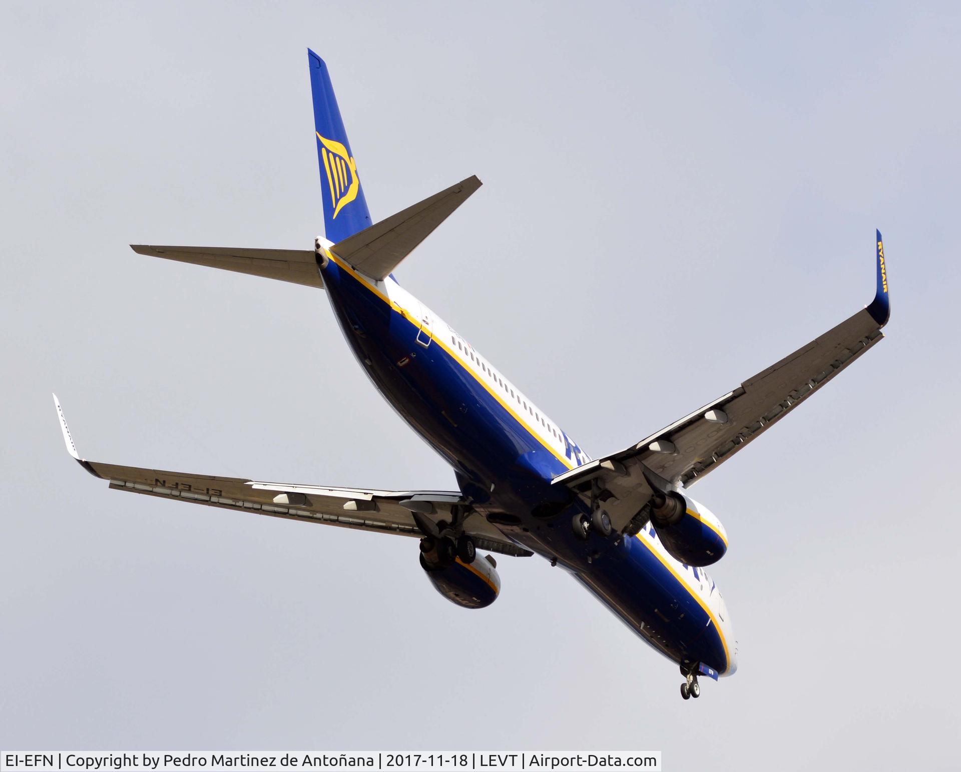 EI-EFN, 2009 Boeing 737-8AS C/N 37538, Foronda - Vitoria-Gasteiz - España