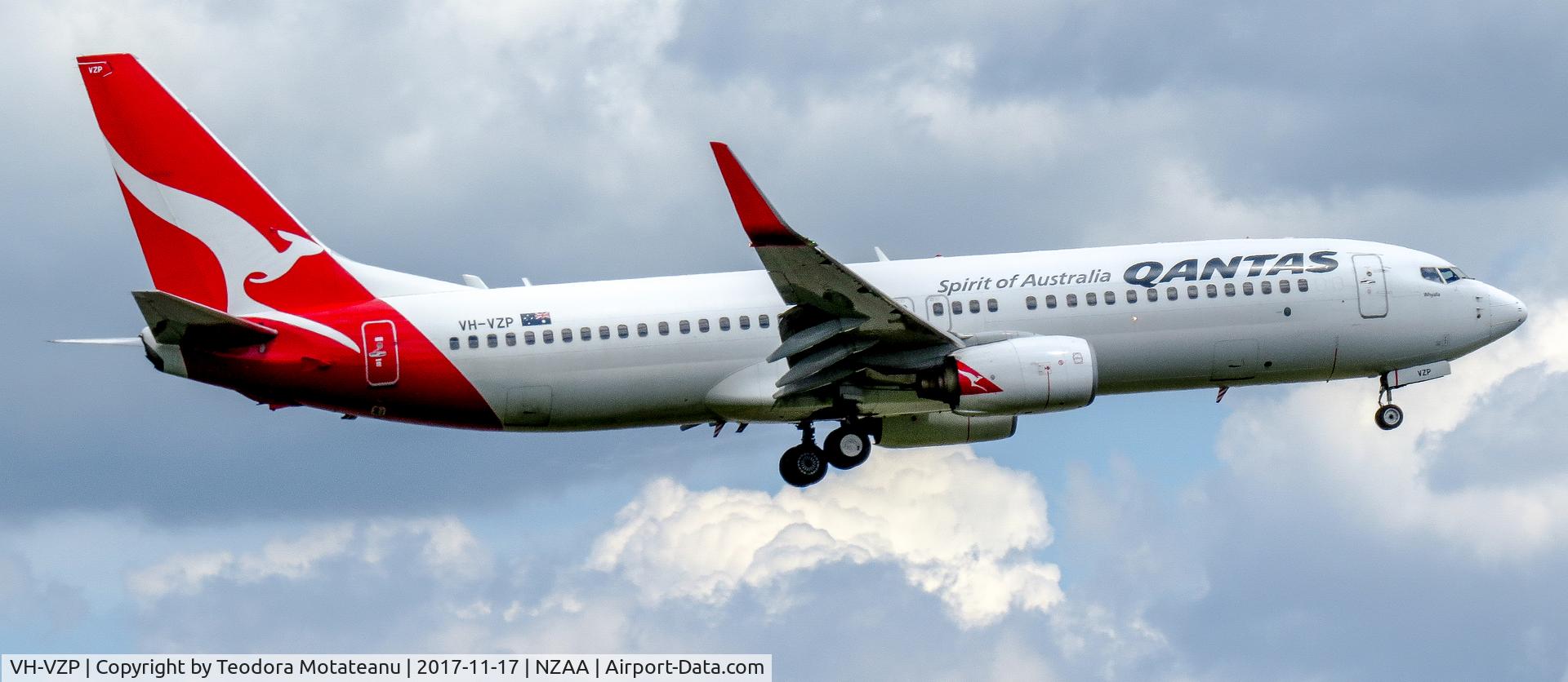 VH-VZP, 2011 Boeing 737-838 C/N 39362, VH-VZP