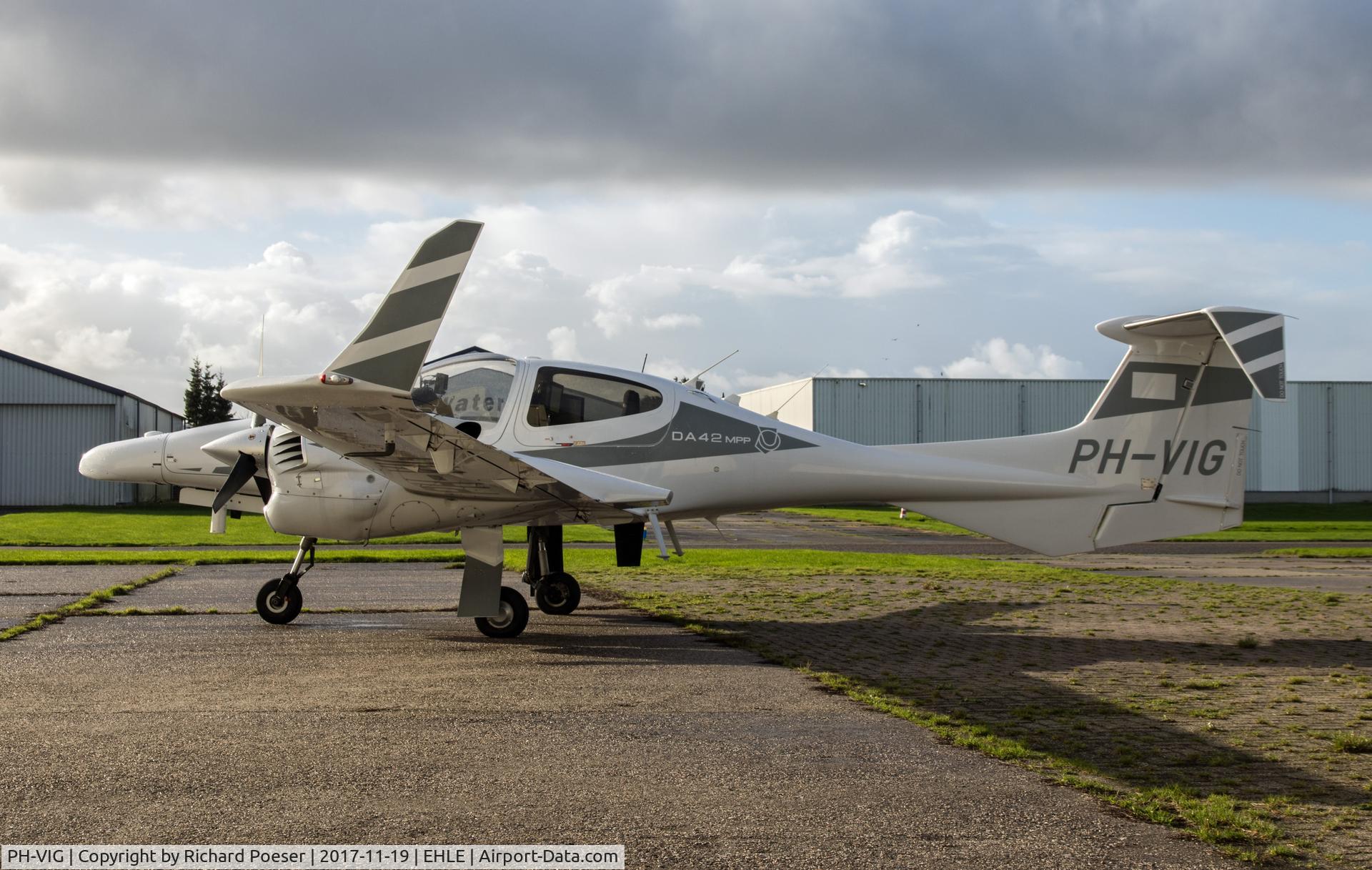 PH-VIG, 2009 Diamond DA-42M-NG Twin Star C/N 42.MN.001, Lelystad