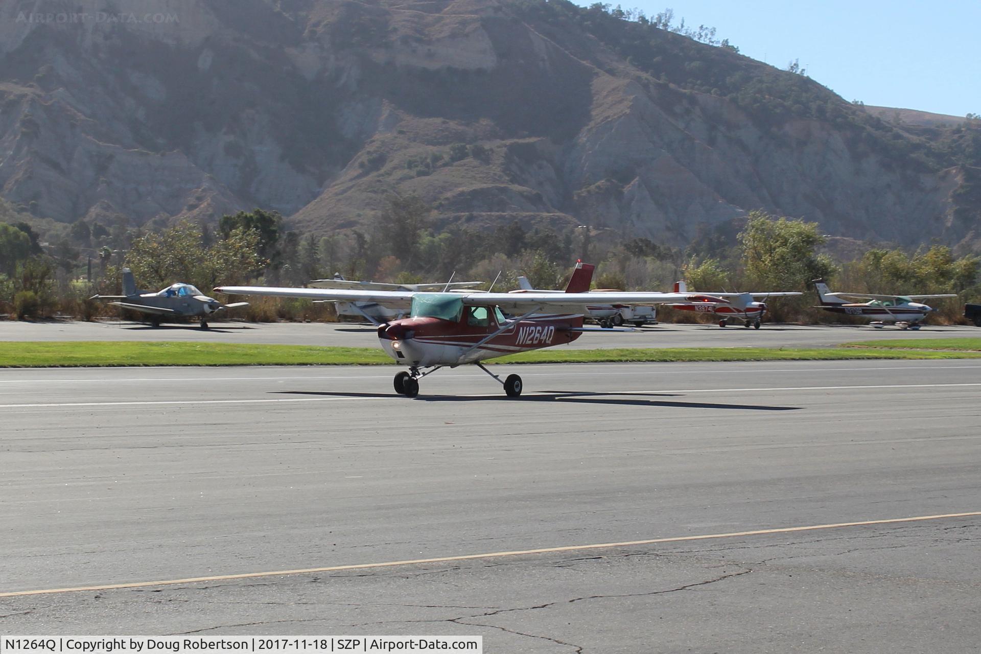 N1264Q, 1971 Cessna 150L C/N 15072564, 1971 Cessna 150L, Continental O-200 100 Hp, landing roll Rwy 04