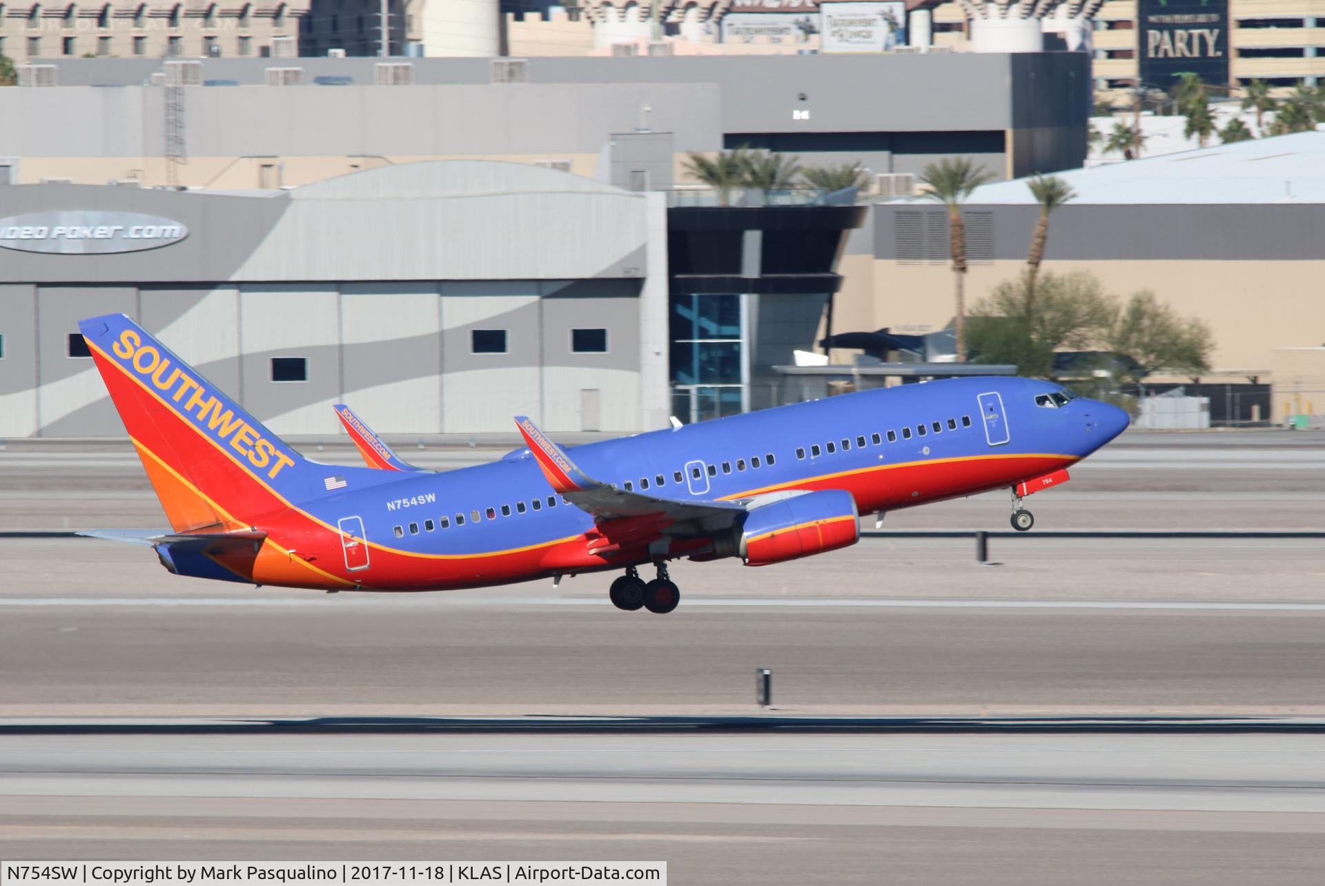 N754SW, 1999 Boeing 737-7H4 C/N 29849, Boeing 737-700