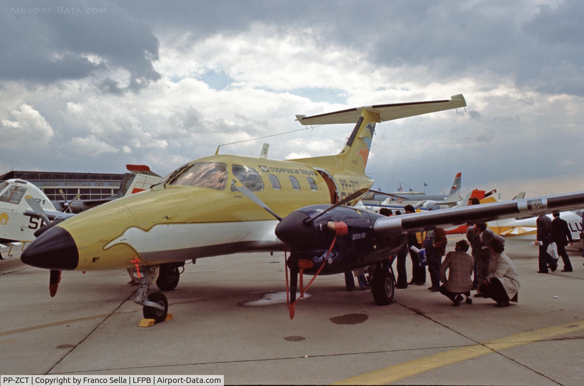 PP-ZCT, 1977 Embraer 121A Xingu C/N 121001, Embraer EMB-121 Xingu at the 1977 Paris Air Show