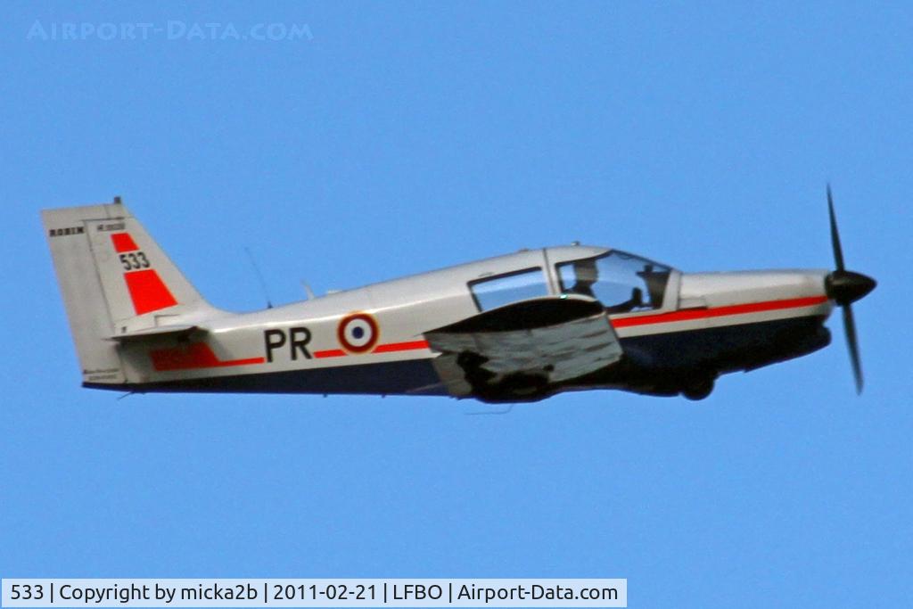 533, Robin HR-100-250TR President C/N 533, Take off