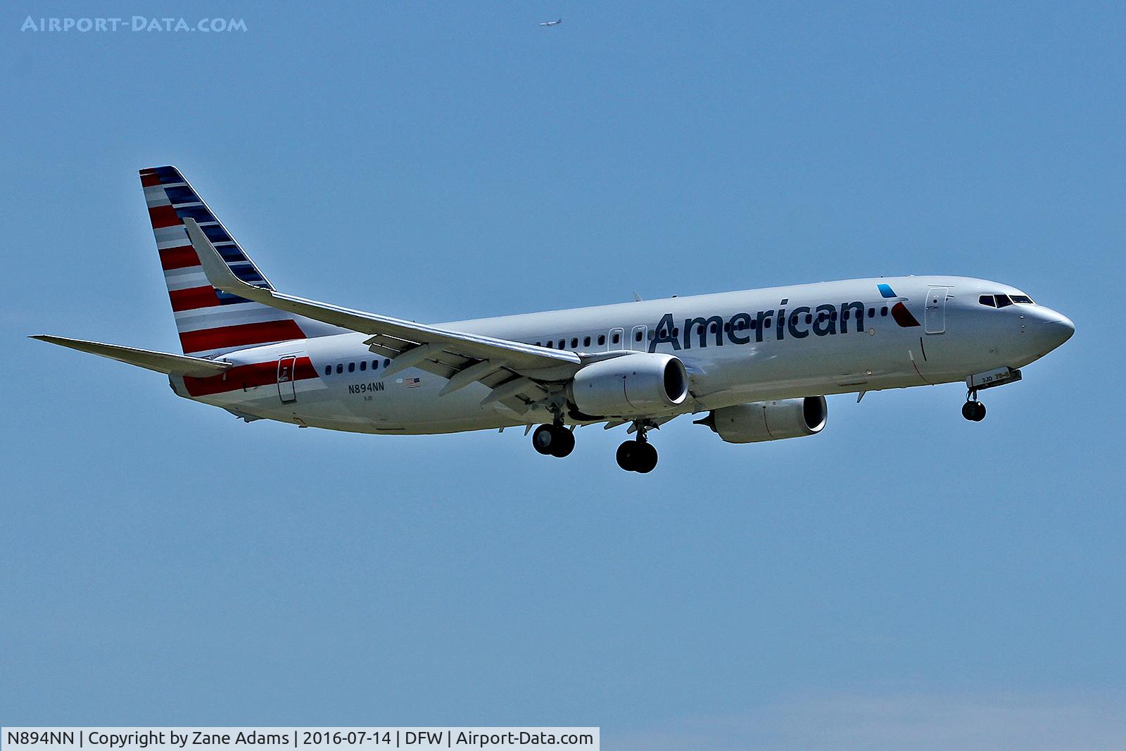 N894NN, 2012 Boeing 737-823 C/N 31147, Arriving at DFW Airport