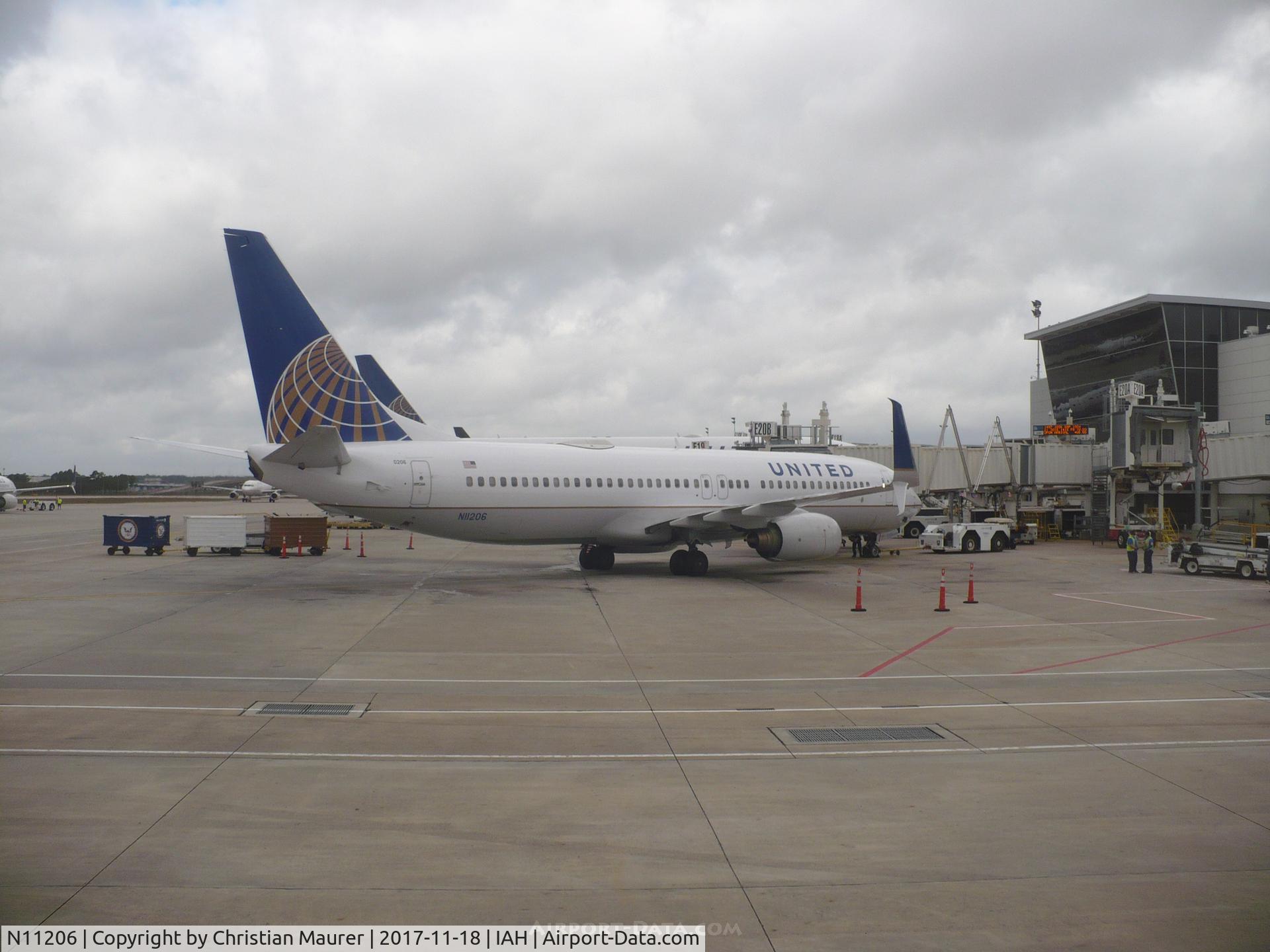 N11206, 2000 Boeing 737-824 C/N 30578, Boeing 737-800