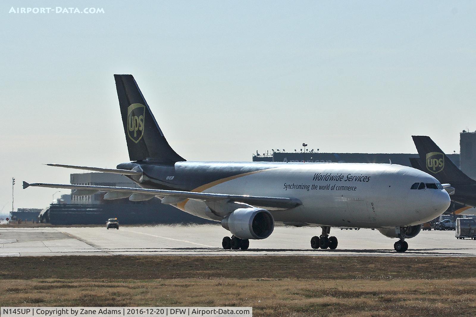 N145UP, 2002 Airbus A300F4-622R C/N 828, Arriving at DFW Airport