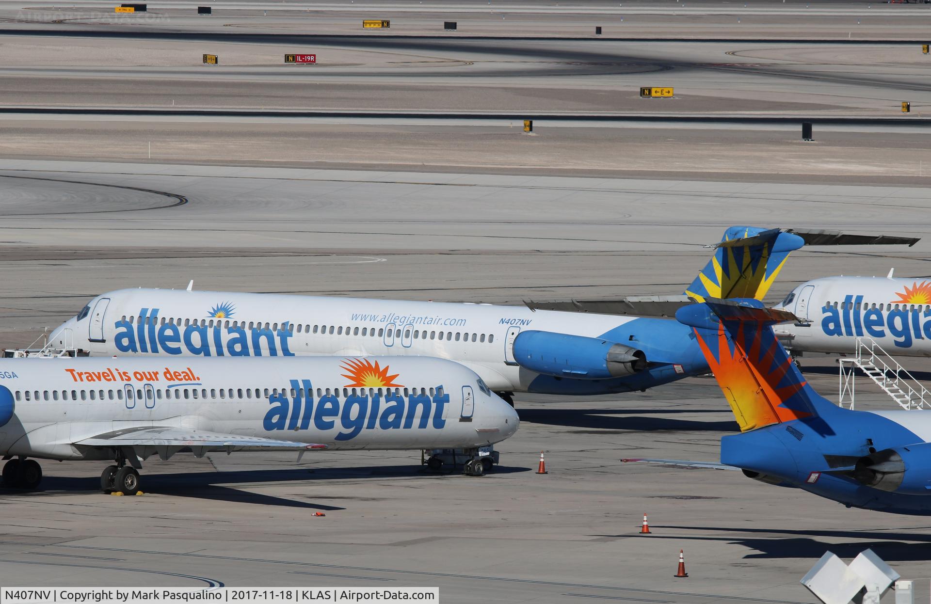 N407NV, 1991 McDonnell Douglas MD-83 (DC-9-83) C/N 53244, MD-83