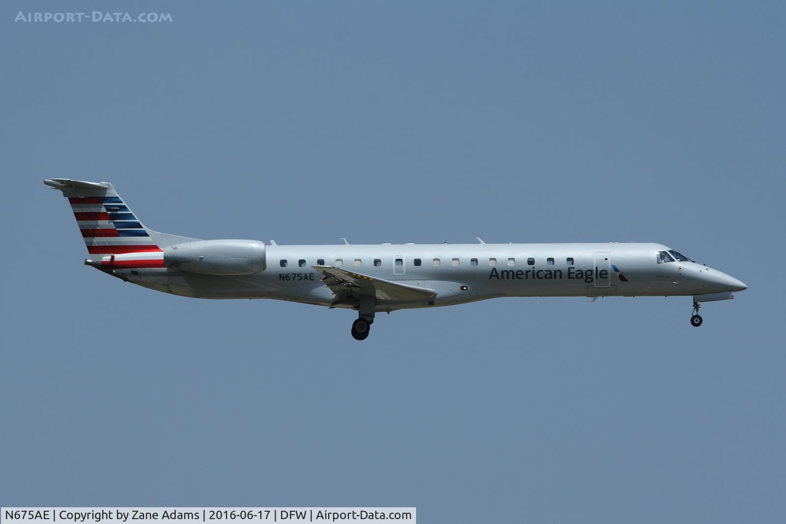 N675AE, 2004 Embraer ERJ-145LR (EMB-145LR) C/N 14500806, Arriving at DFW Airport