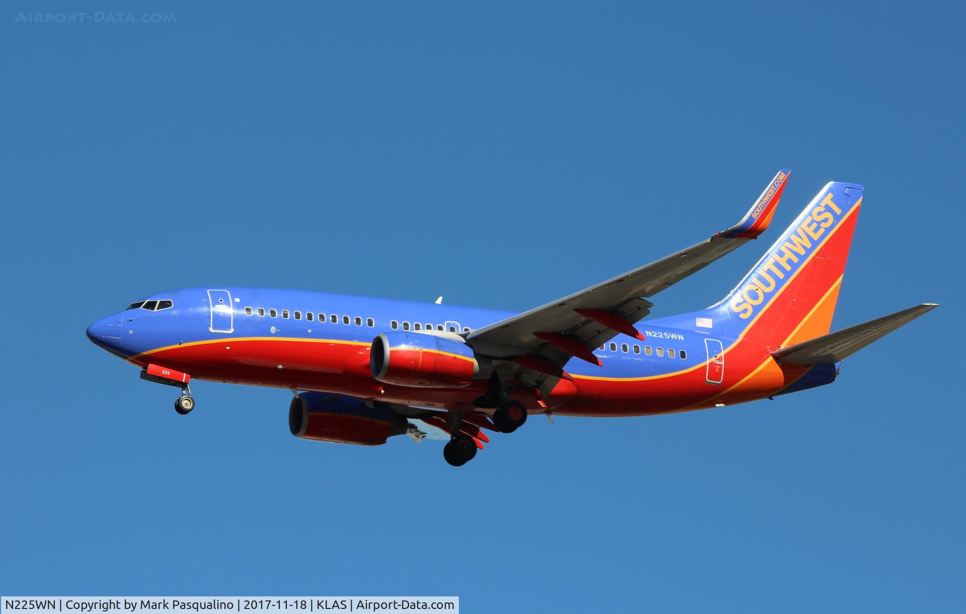 N225WN, 2005 Boeing 737-7H4 C/N 34333, Boeing 737-700