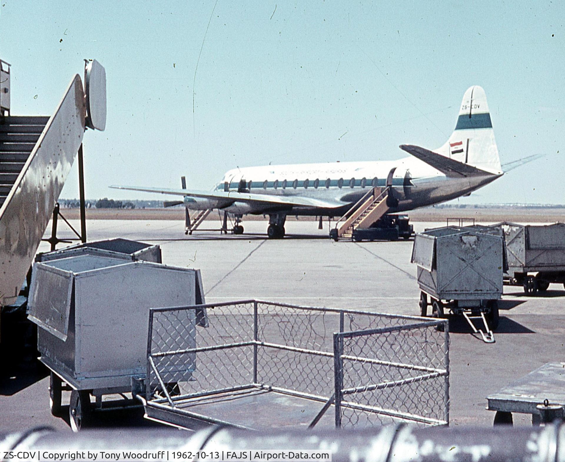 ZS-CDV, 1958 Vickers Viscount 813 C/N 348, Taken at Jan Smuts Airport, Johannesburg, at 11.25 am.