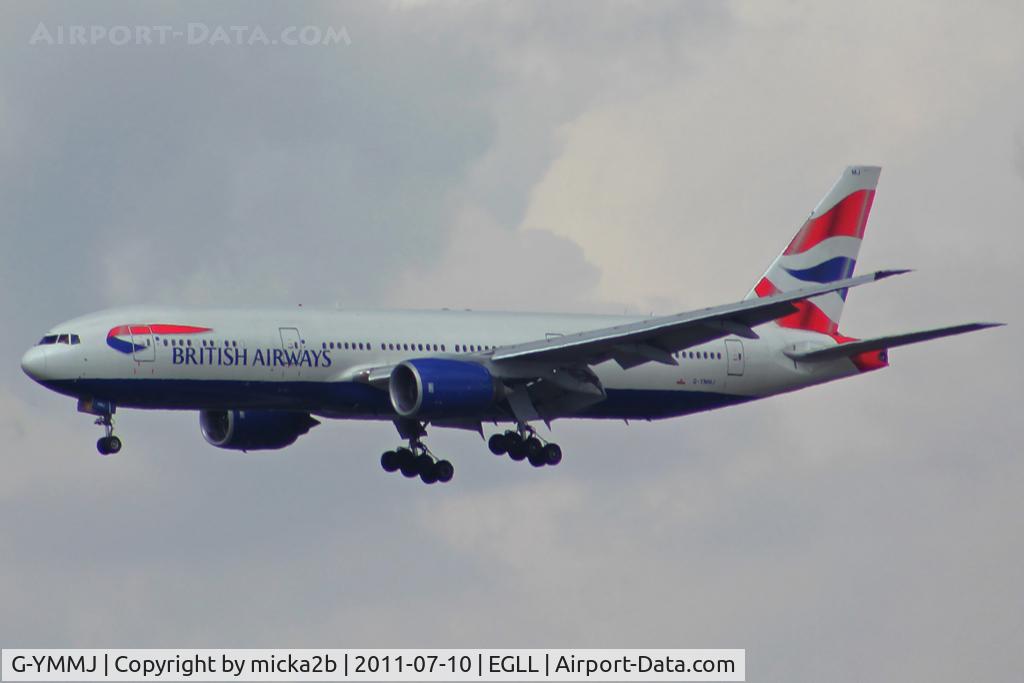 G-YMMJ, 2000 Boeing 777-236 C/N 30311, Landing