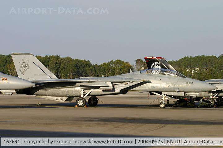 162691, Grumman F-14A Tomcat C/N 537, F-14B Tomcat 162691 AD-102 from VF-101 