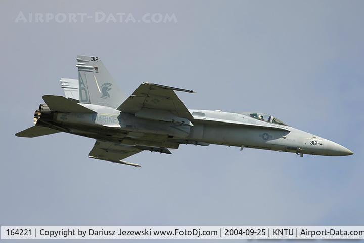 164221, 1991 McDonnell Douglas F/A-18C Hornet C/N 0984, F/A-18C Hornet 164221 AD-312 from VFA-106 