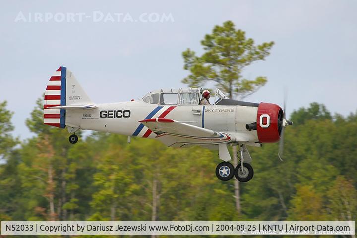 N52033, 1946 North American SNJ-2 Texan C/N 2040, North American SNJ-2 Texan  C/N 2040 - Geico Skytypers, N52033