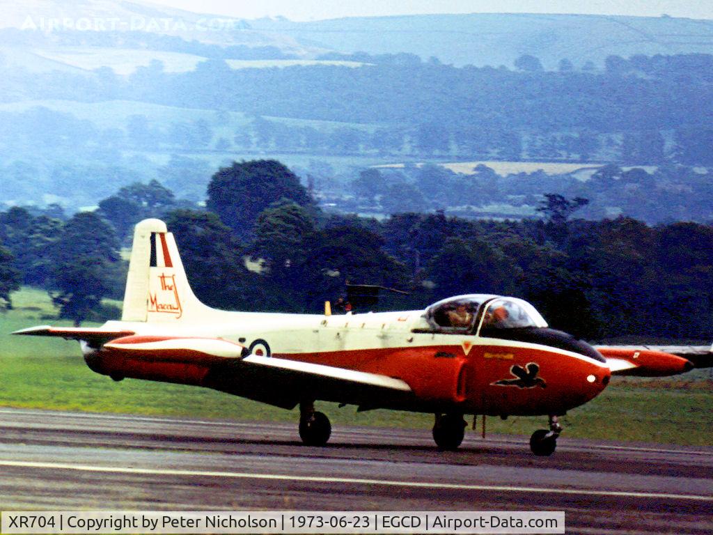 XR704, 1965 BAC 84 Jet Provost T.4 C/N Not found XR704, Jet Provost T.4 of the Macaws aerobatic display team of the RAF College of Air Warfare at RAF Manby  as seen at the 1973 Royal Air Force Association Airshow at Woodford.
