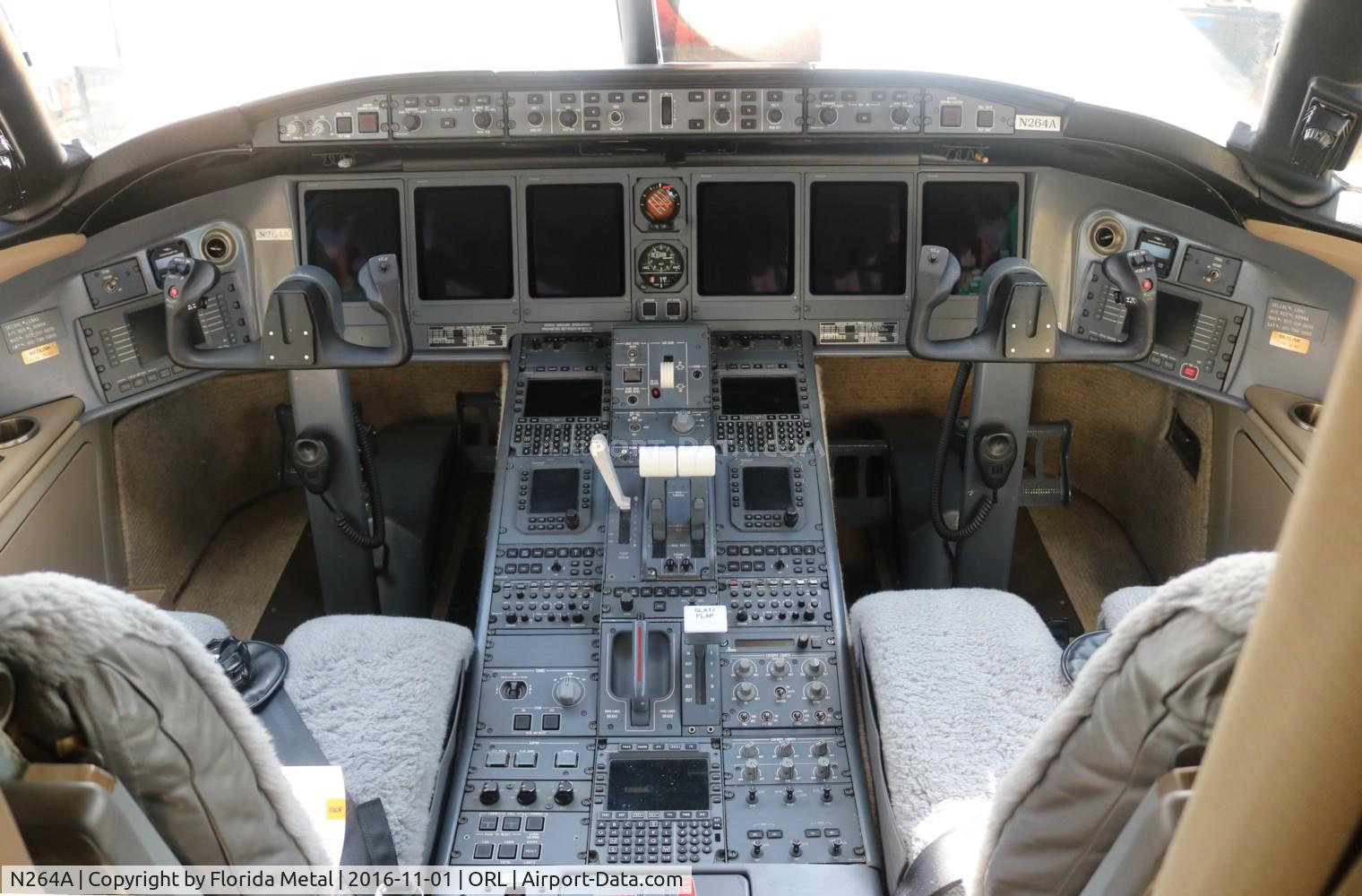 N264A, 2000 Bombardier BD-700-1A10 Global Express C/N 9064, Global Express